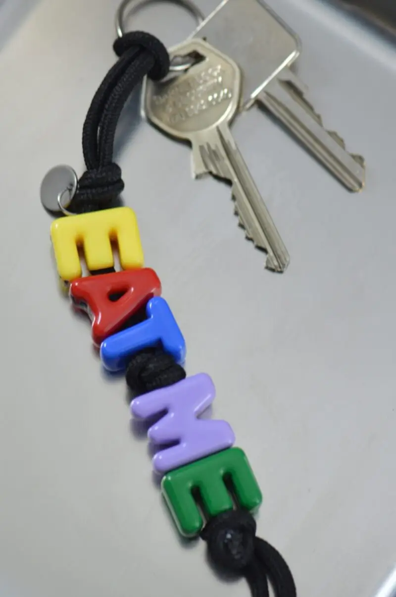 DSC_0837 Eat Me novelty steel keychain